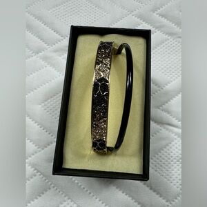 Vintage early 2000’s. Napier set of 2 whole bracelets (no opening in the middle)